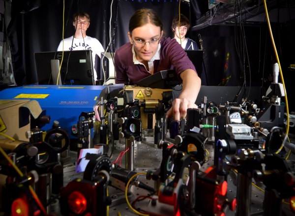 Ion trap experiment at the University of Sussex | Credit: Ion Quantum Technology Group, University of Sussex Ion trap experiment at the University of Sussex | Credit: Ion Quantum Technology Group, University of Sussex