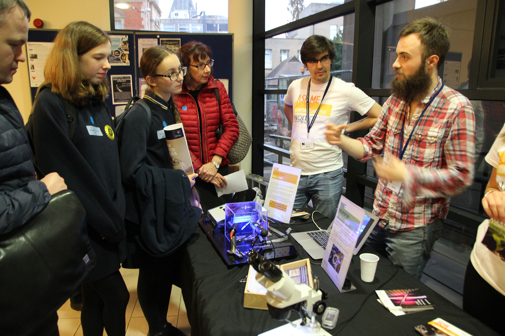 Science Fair at the Evening of Quantum Discovery / Credit: Olga Brecht, NQIT Science Fair at the Evening of Quantum Discovery / Credit: Olga Brecht, NQIT